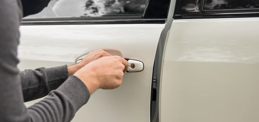 Unlock Car Door Service in Willowbrook, CA